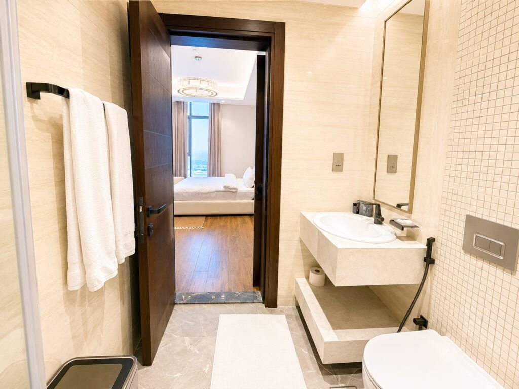 Premium 3BR Apartment | Near Burj Khalifa, Business Bay