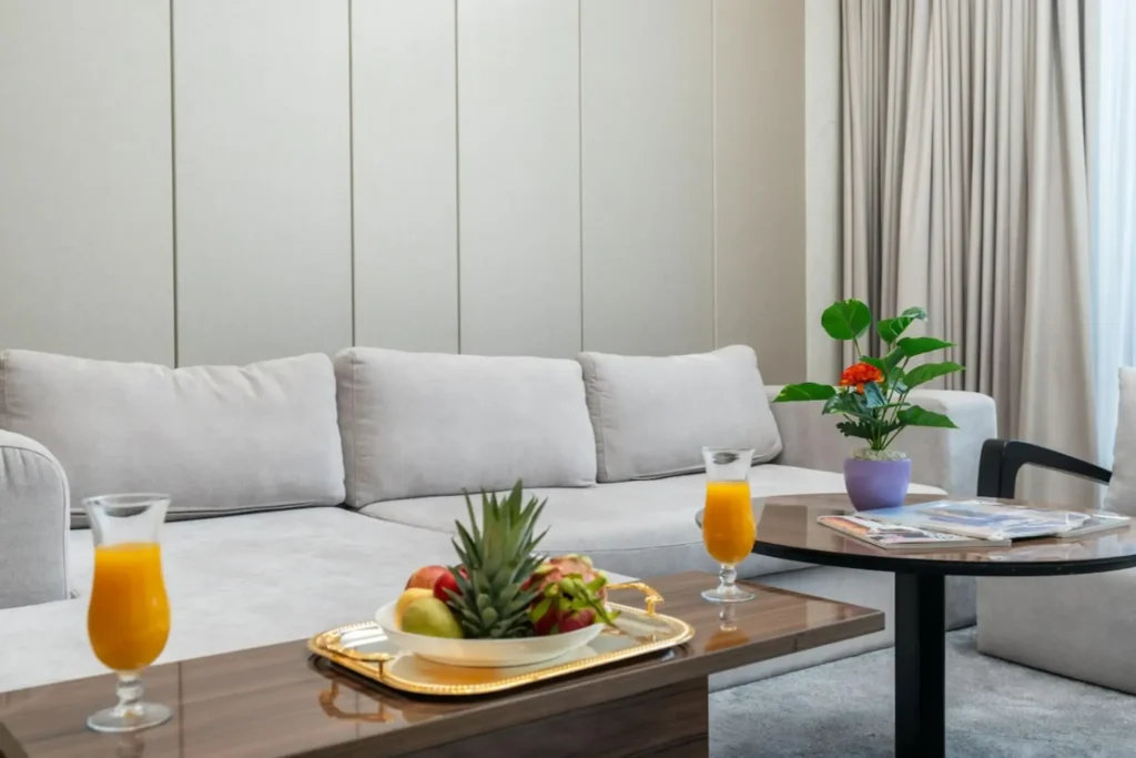 High Floor 3BR | City View & King Size Bed, Business Bay